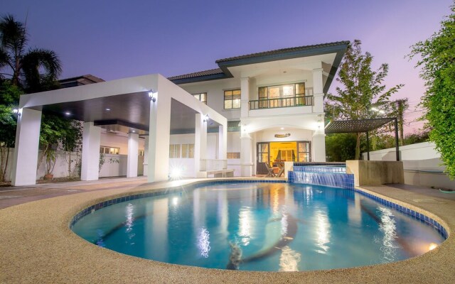 Baan Aorjao Pool Villa