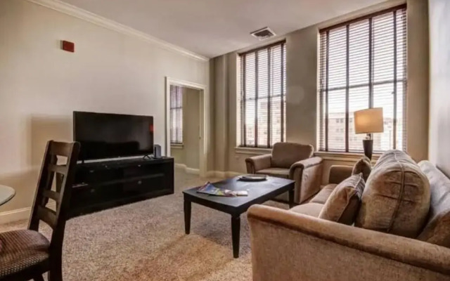 Fantastic 2 bedrooms apt. Harbor