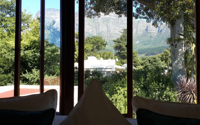 Riversong Guest House