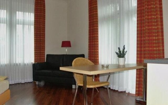 Accademia Apartments