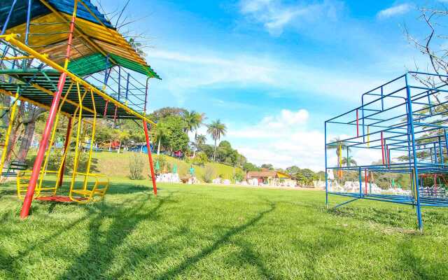 Hotel Rio De Pedras