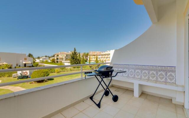 Falésia II - Nice Apartment - Vilamoura