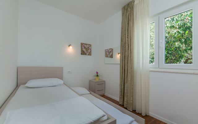 Apartments Villa Aquamarine