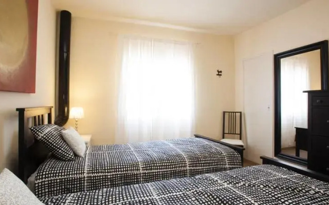 Cami Vell Apartment