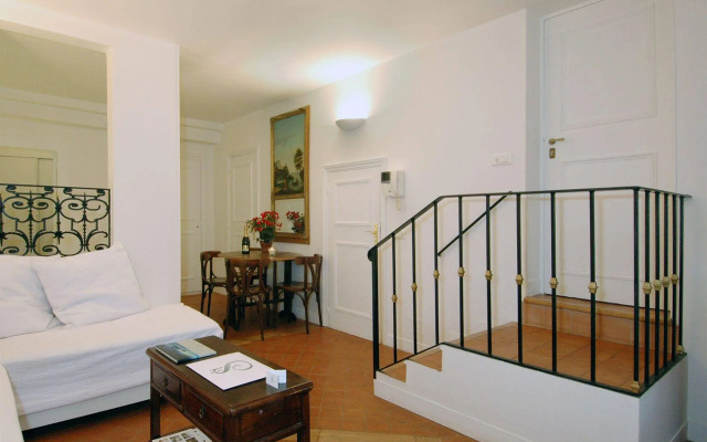 Mithouard Apartment