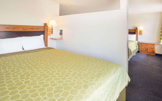 Travelodge by Wyndham Indio