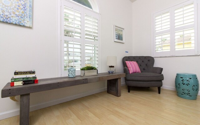 Seaside Bungalow by Vtrips