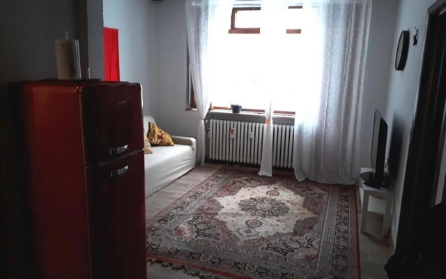 Appartamento Pragelato centro con giardino privato