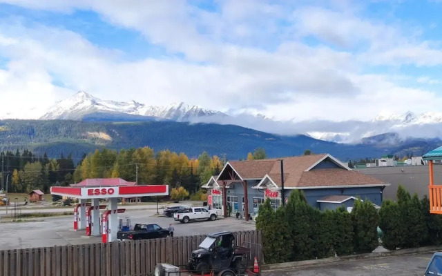 Alpine Inn