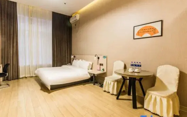 Xuefu Business Hotel (Yanji Yanbian University store)
