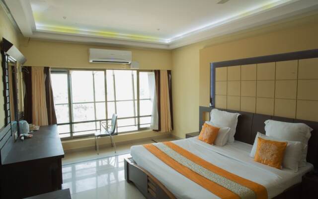Baywatch Beach Resort