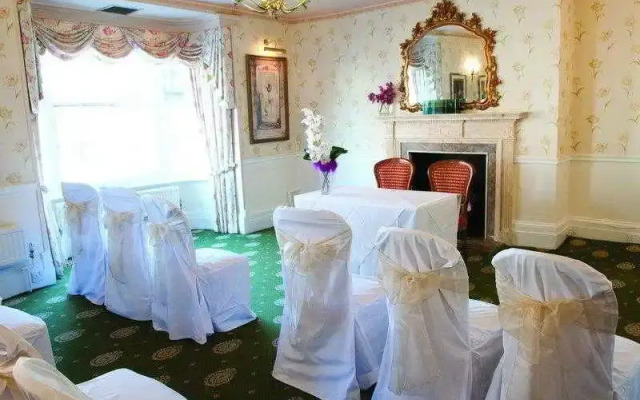 Best Western Three Swans