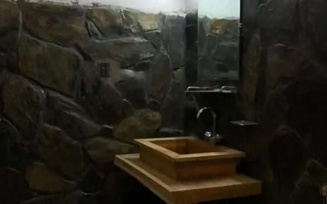Apricot Spring Resort