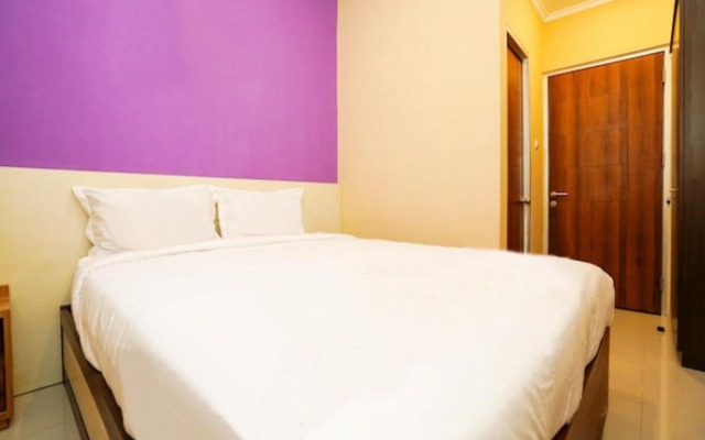 Kupang Gunung Homestay Syariah near Islamic Center Surabaya