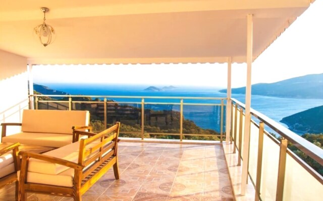 Akdeniz Villa by rezervasyonyap