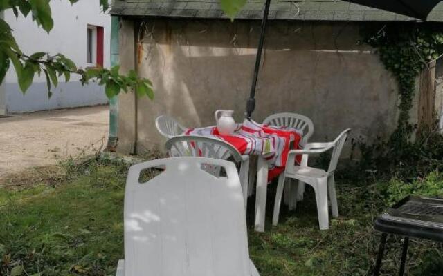 Charmante Maisonnette indépendante avec parking 5 mn Rouen