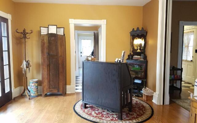 The Marie Bed and Breakfast