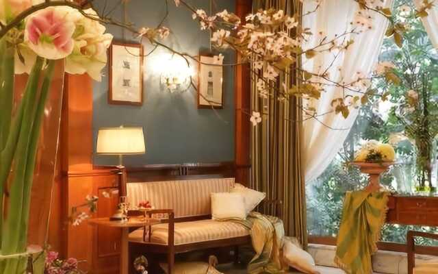 Cristina Park Hotel