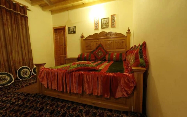 Baigs Paradise Guest House