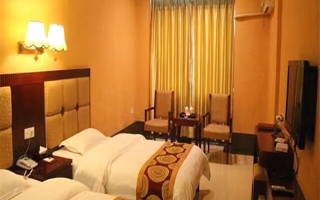 Huayi Youjia Hotel (Shaoguan Qujiang District Nanhua Temple)