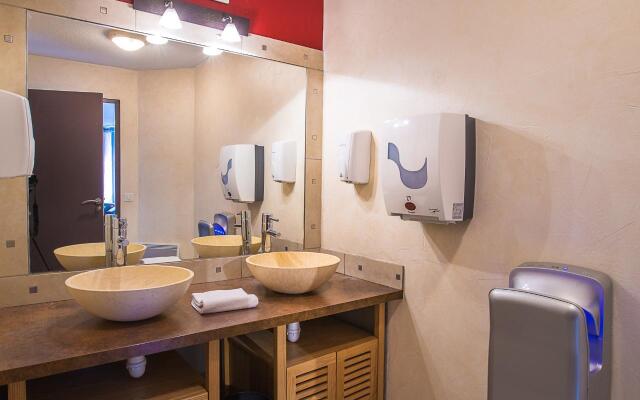 Brit Hotel Chambery
