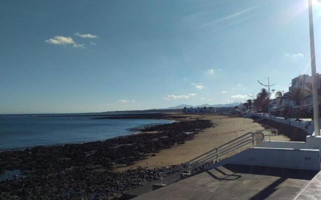 Flower Beach Suite 23