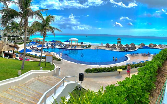 Golden Parnassus All Inclusive Resort & Spa - Adults Only