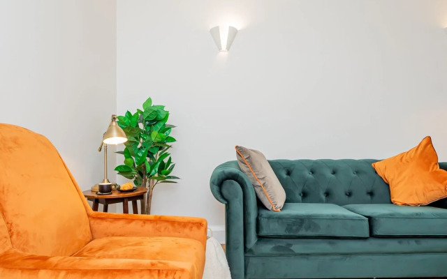 Stunning 2-bed Apartment in Purley - Croydon Gem