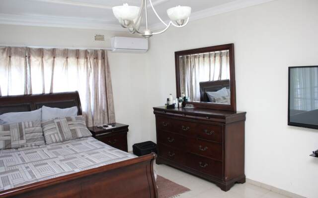 Royal Suites