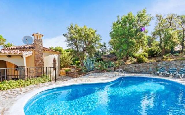 Holiday Home Cabanyes A412