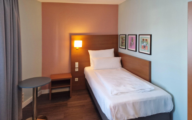 Garner Hotel Stuttgart City Centre by IHG