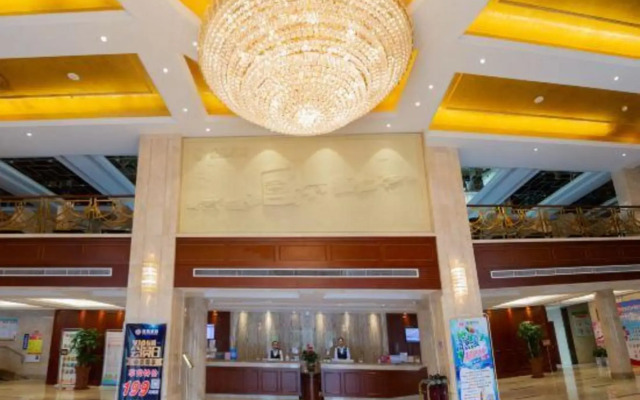 Xiangyang Dongfeng Hotel