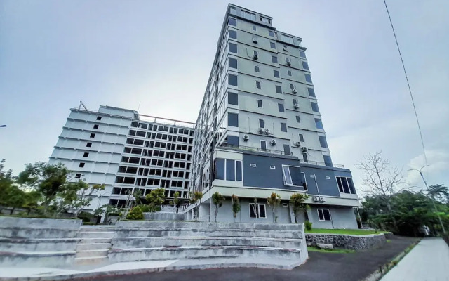 Spacious 2Br At Green Park Yogyakarta Apartment