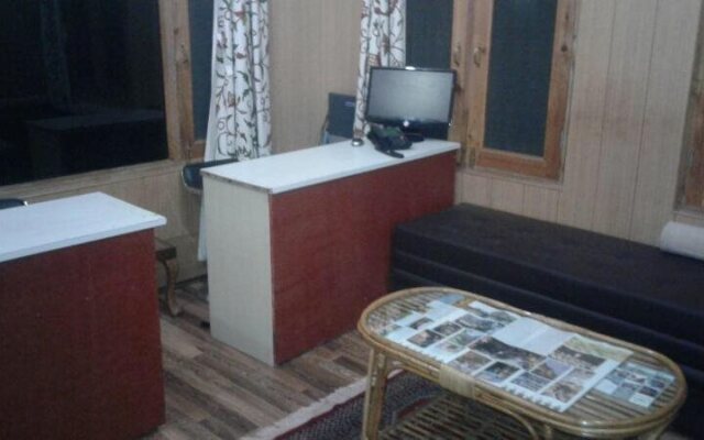 The Oasis Srinagar