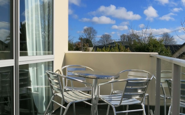 Merivale Apartments – Balcony – Christchurch