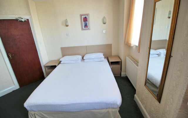 The Colwyn Hotel - near Pleasure Beach