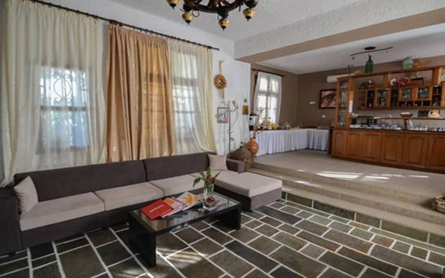 Matina Hotel
