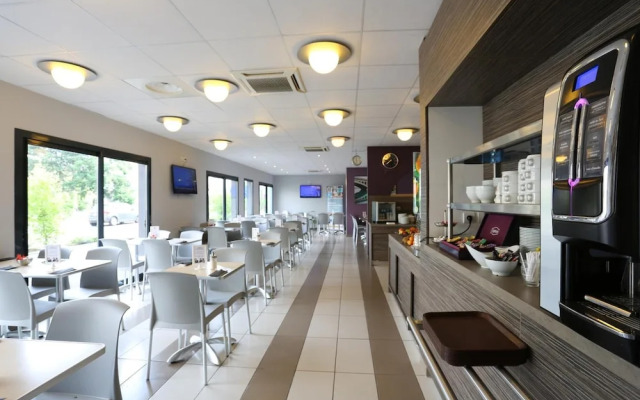 Comfort Suites Lyon Est Eurexpo