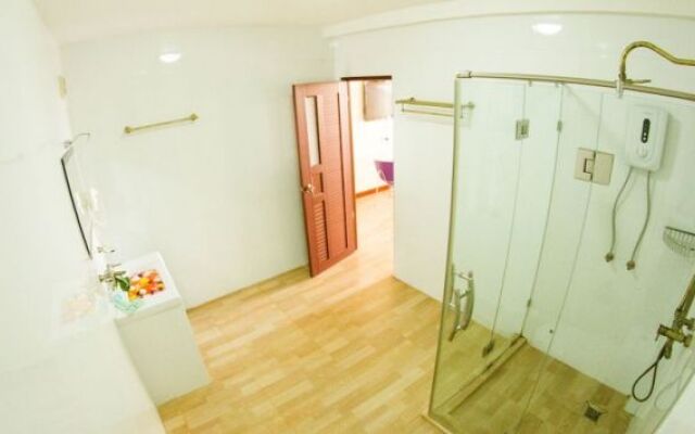 Oceania Boutique Hotel