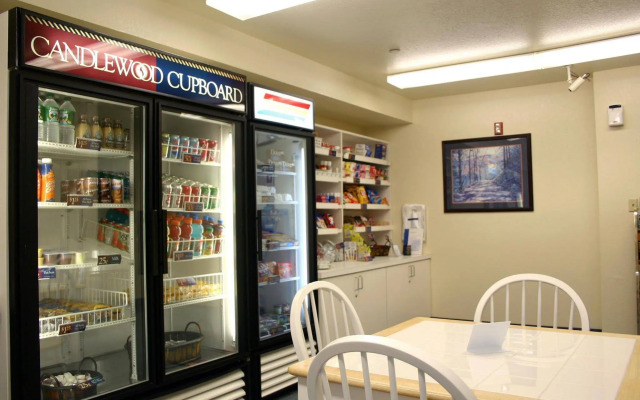 Sonesta Simply Suites Baltimore BWI Airport