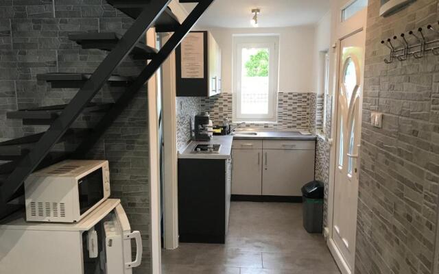 Heni Apartment