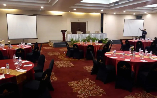 Padjadjaran Suites Hotel & Conference