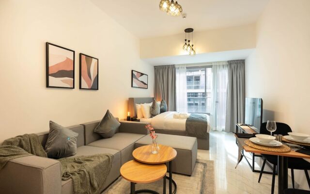 Spacious Studio in Oasis 714