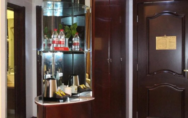 Jiuquan Longteng Hotel