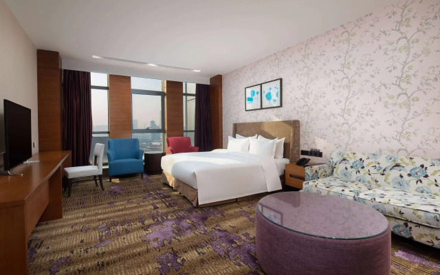 Days Hotel By Wyndham Jilin Railway Station