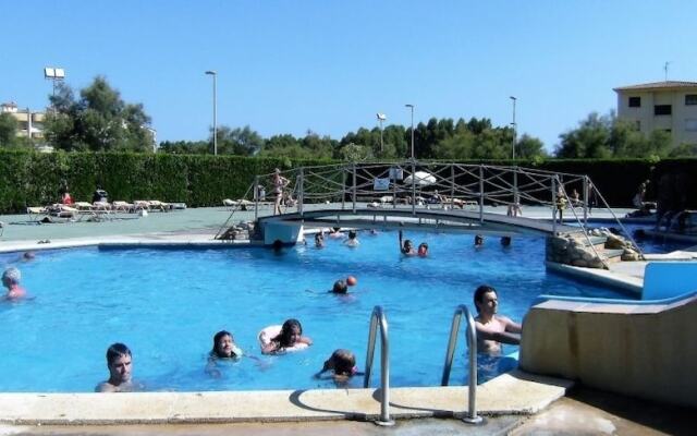 Apartamento con terraza cerca del centro