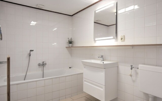Peaceful Holiday Home in Kamperland With Private Garden
