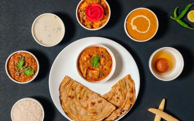 OYO 12670 Connect Inn