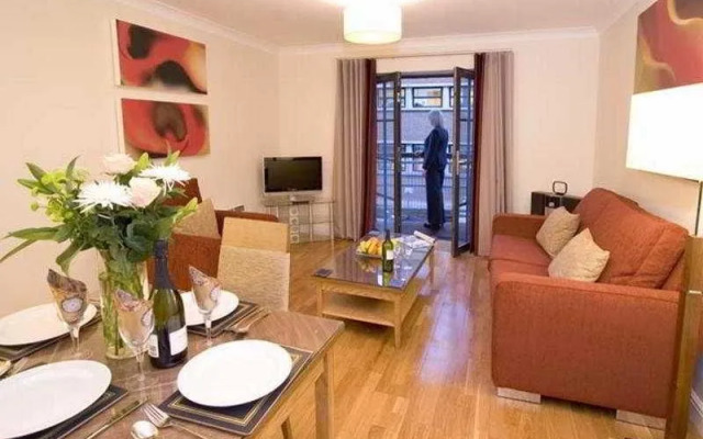 PREMIER SUITES Bristol Redcliffe