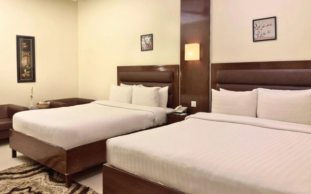 Hotel One DG Khan